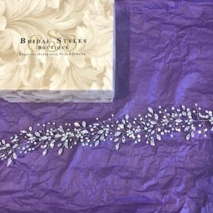 Bridal headband *neverworn*